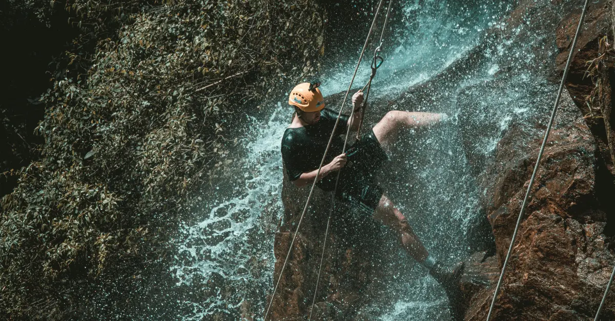 What Are the Things to Follow When Climb Down a Waterfall