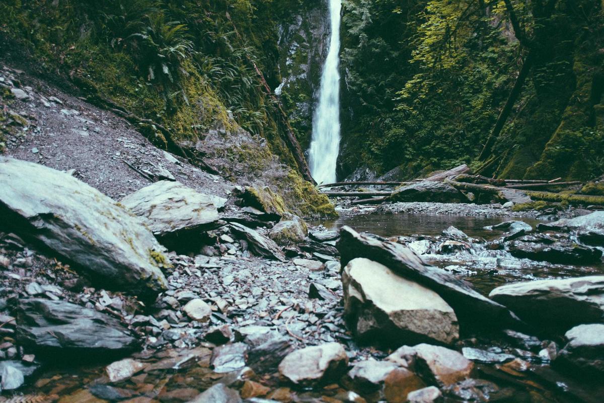 22 Most Stunning Waterfall Hike Destinations in the World